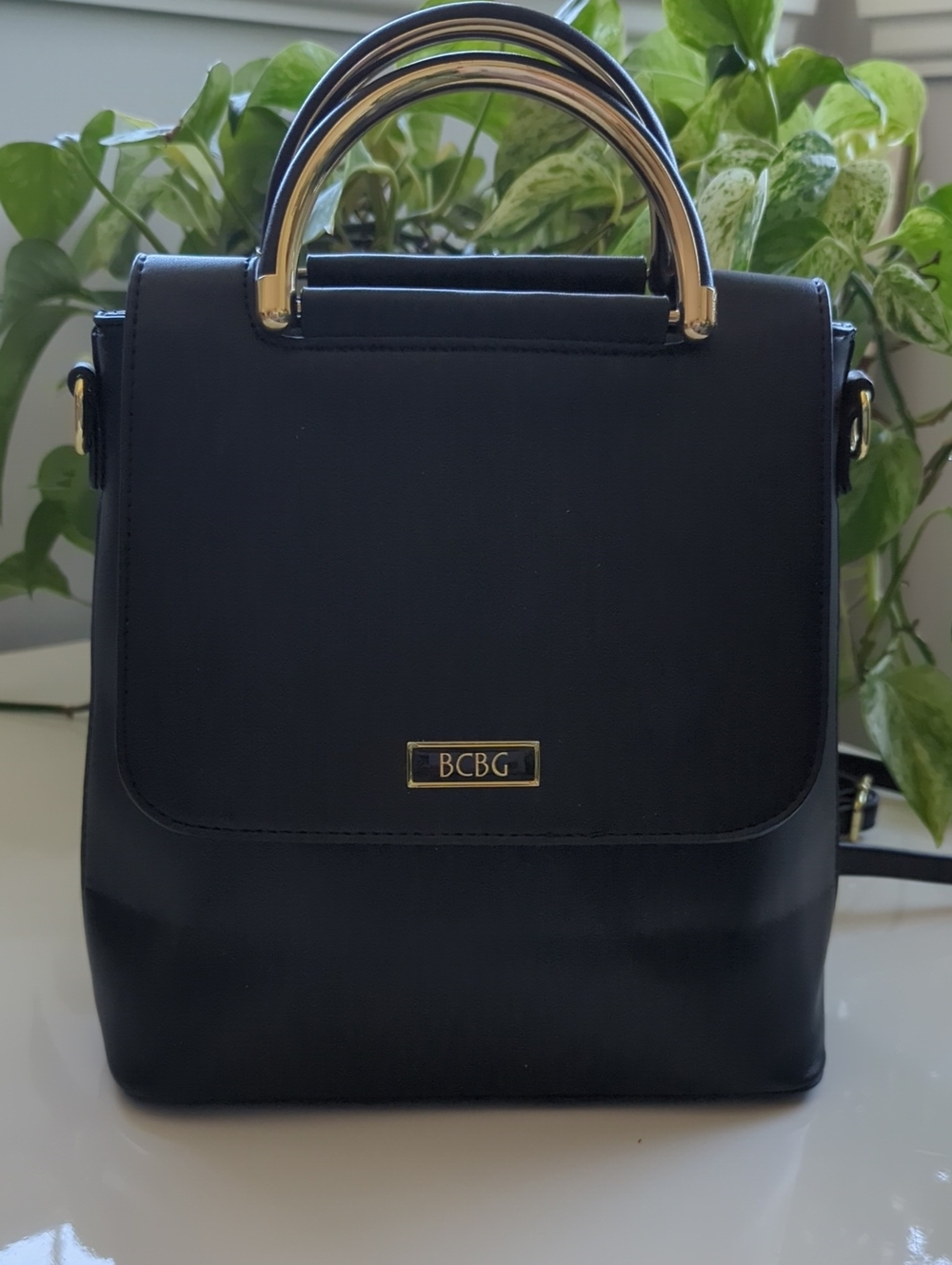 BCBG | Black Convertible Elliott Satchel with Gold Hardware, EUC